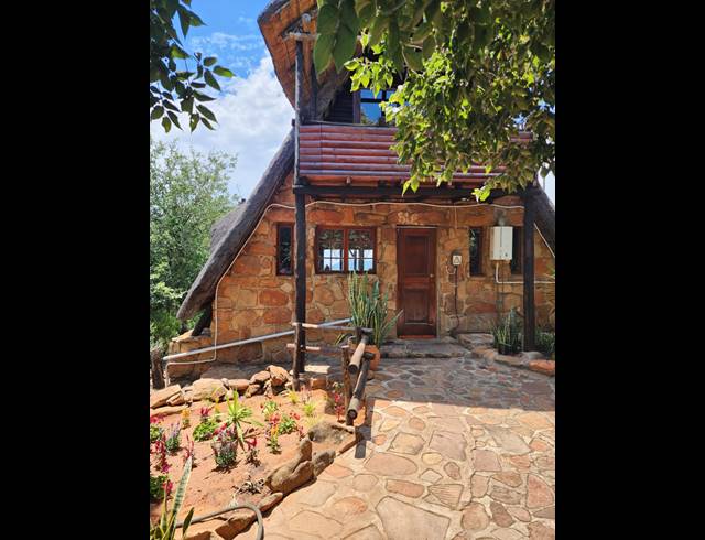 2 BEDROOM GATED ESTATE FOR SALE IN UTOPIA NATURE ESTATE